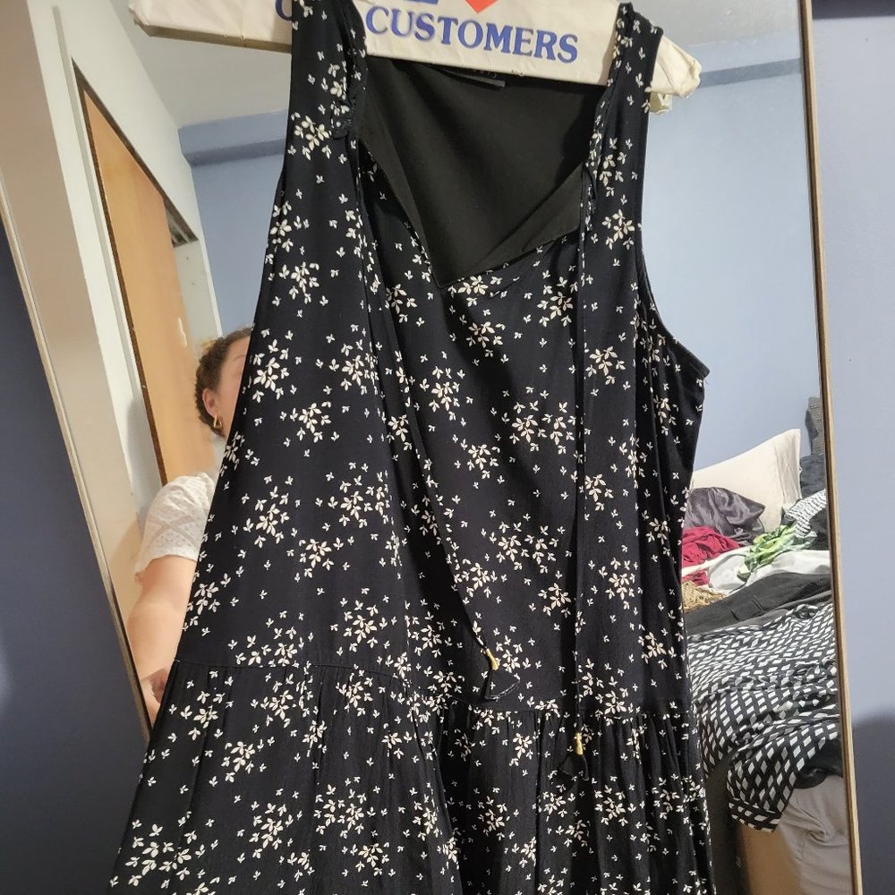 Sanctuary Sleeveless Lined Black  drop-waist dress